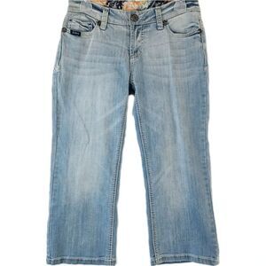 Adiktd Light‎ Wash Denim Capri Jeans Women's 2 W27 Embroidered Chevron Pockets